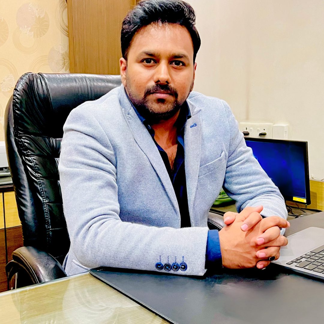 AIDM- Best Digital Marketing Institute abhishek srivastava digital marketing trainer
